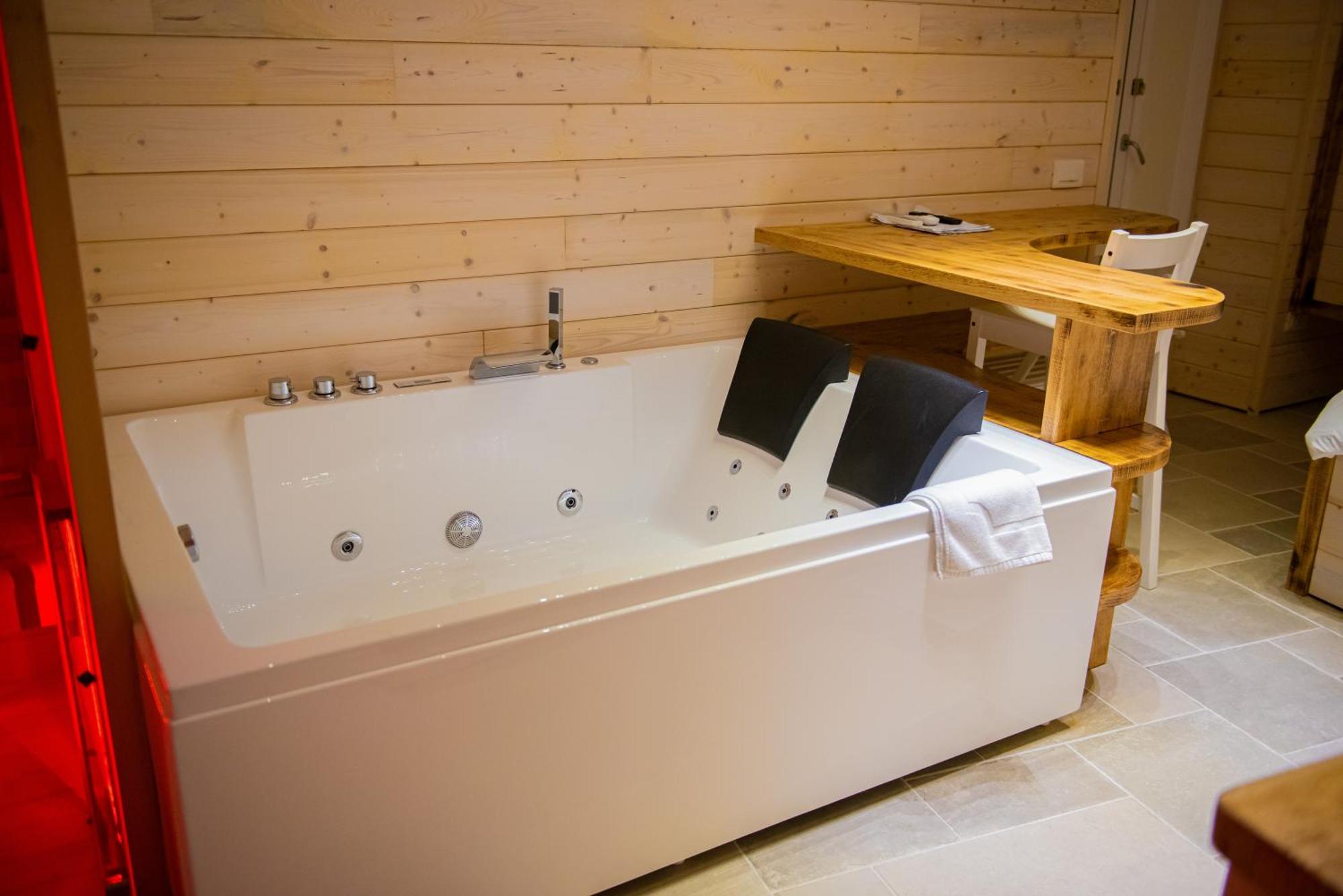 Artemide "Corte Segreta" B&B Suite Spa San Cipriano Picentino Zewnętrze zdjęcie